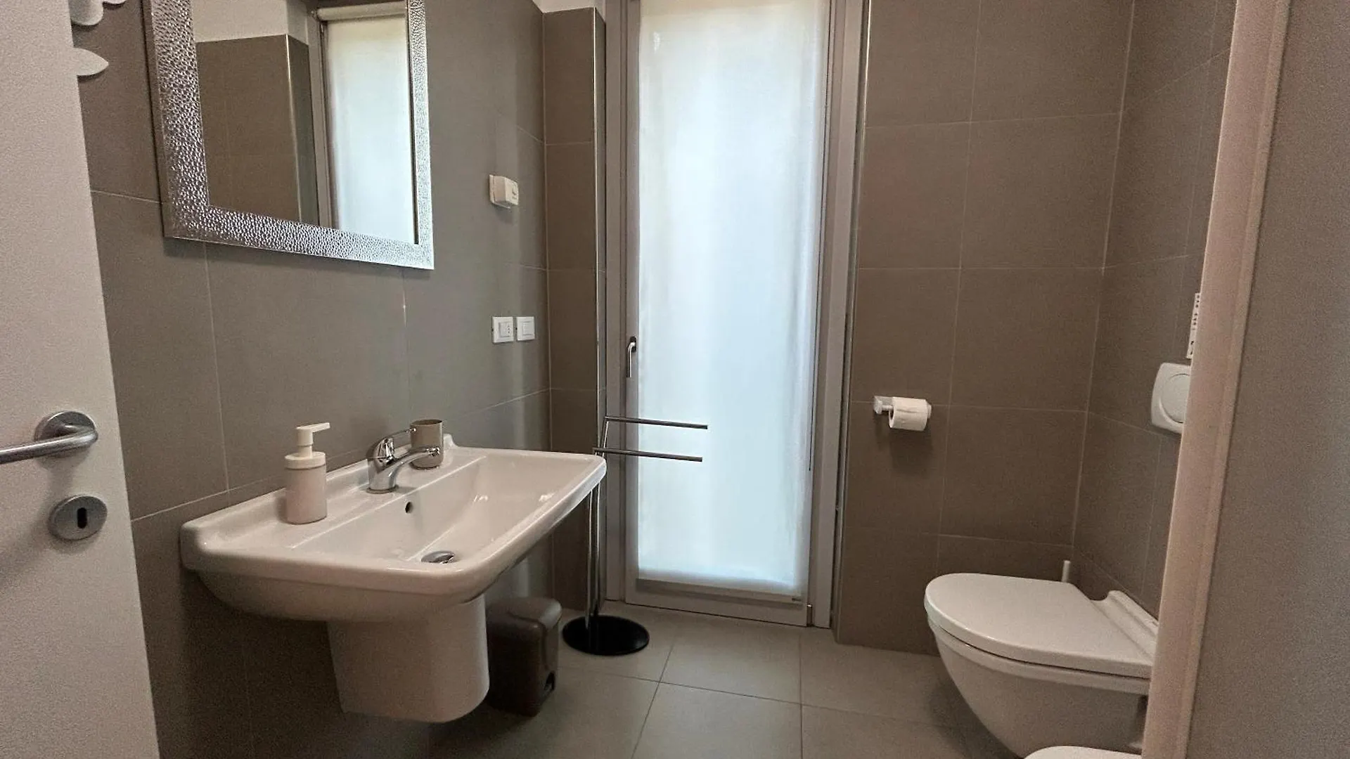 Vivaldi Home - Immobili E Soluzioni Rent Bergamo Apartment